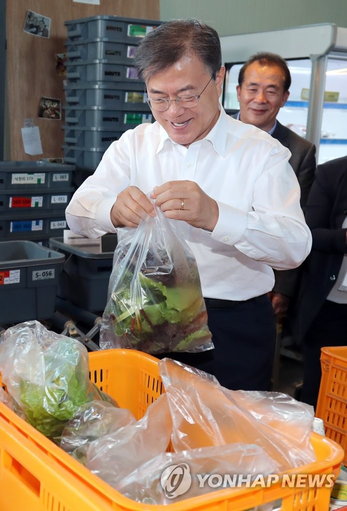 ��b�G����A���~���y�]��