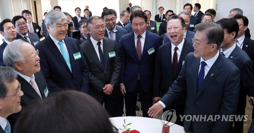 6��28��A�n���`�Τ�b�G�]�k�^�b����ز��y�ȷ����̯�s���P�H����~�a�̥�͡C�]���p���^