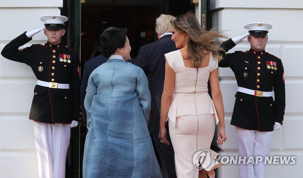 �����Ĥ@�ҤH����~��