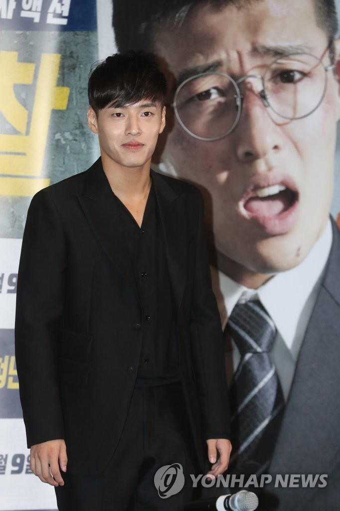 ���e���Ӯ𦳫�