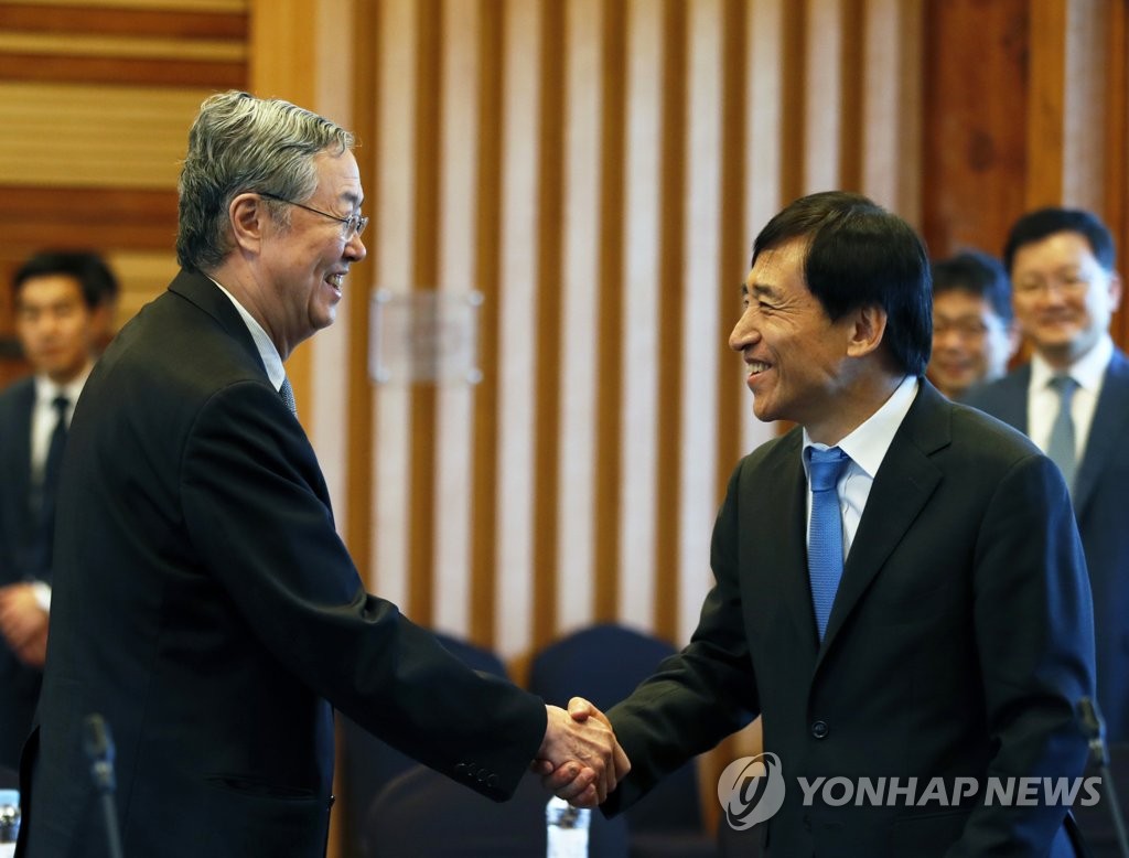 ��������������