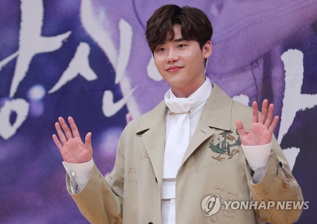 �����Ӳ��e�L��