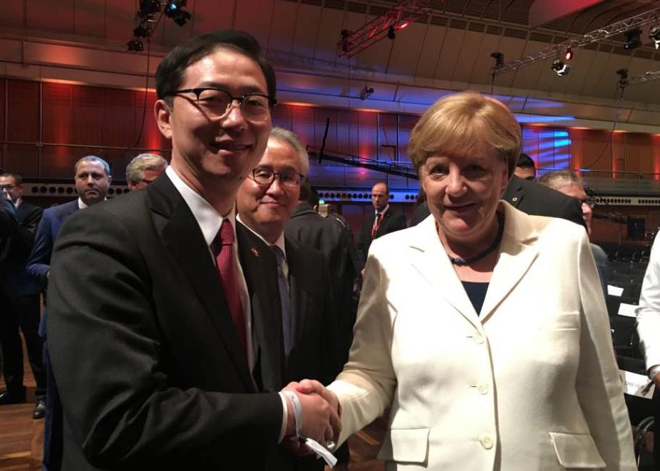 ���Τ@�Ƴ����P�q�J���ˤ�����