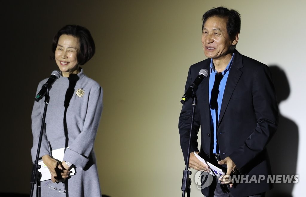 ���Ȱ�ڵu���q�v�`�}��