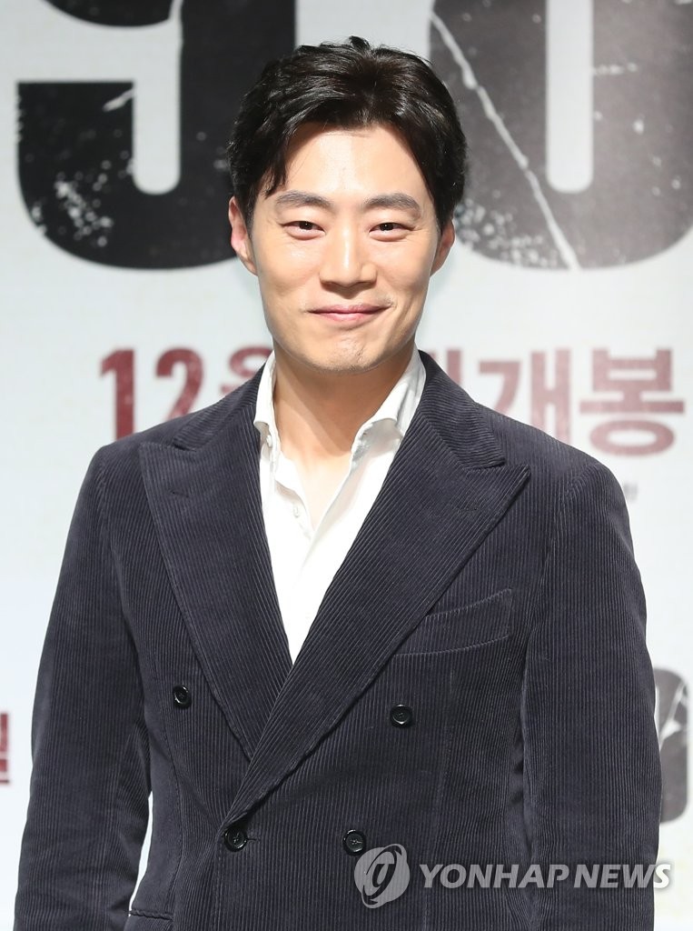 �t�������T