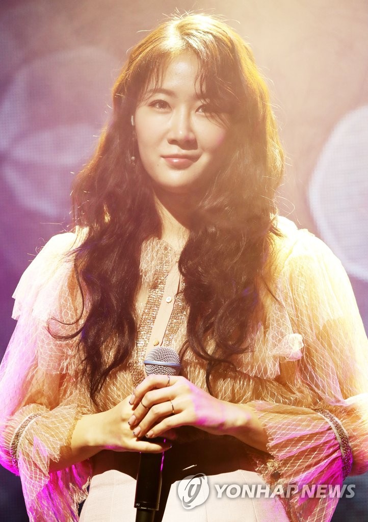 �u���g�H�L��