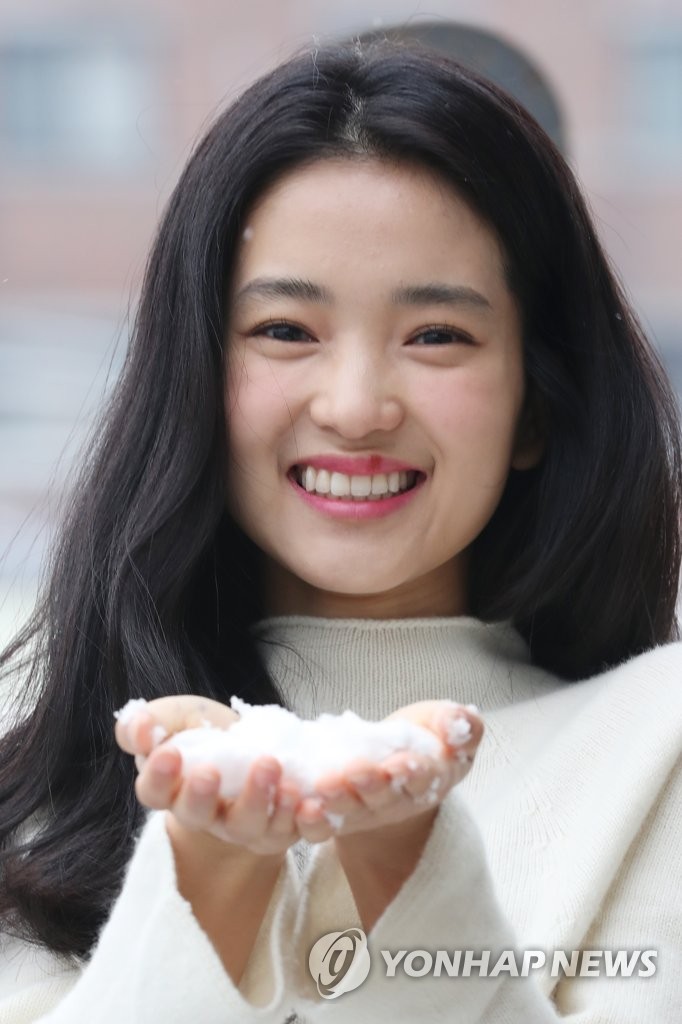 �����������L��