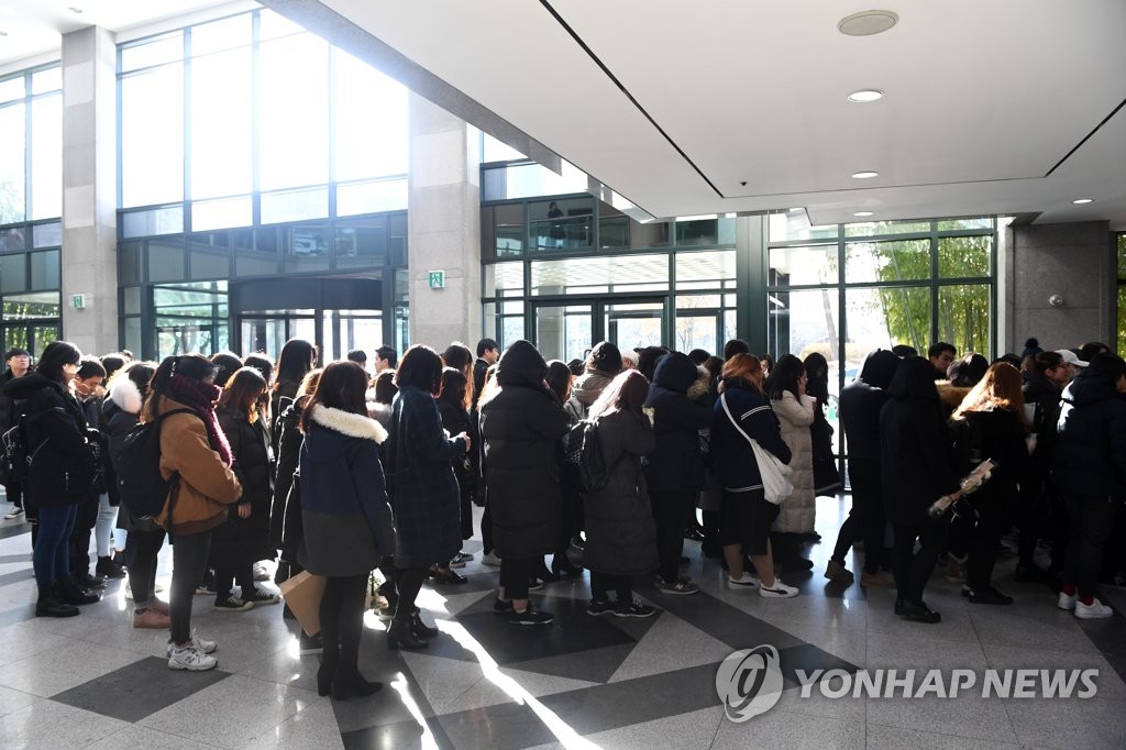 �j�寻���ݭ����b