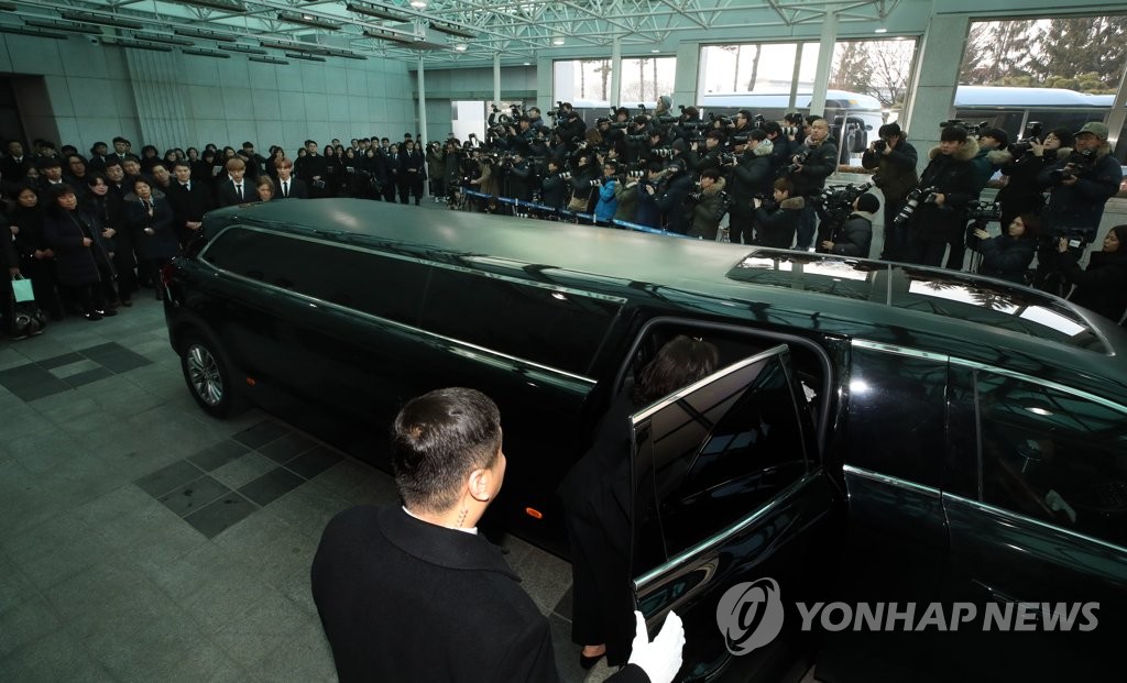 SHINee���b����X�l