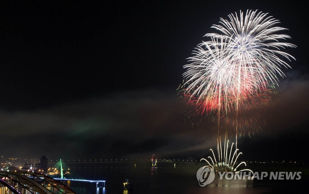 ���R�Ϫ�ӵM���