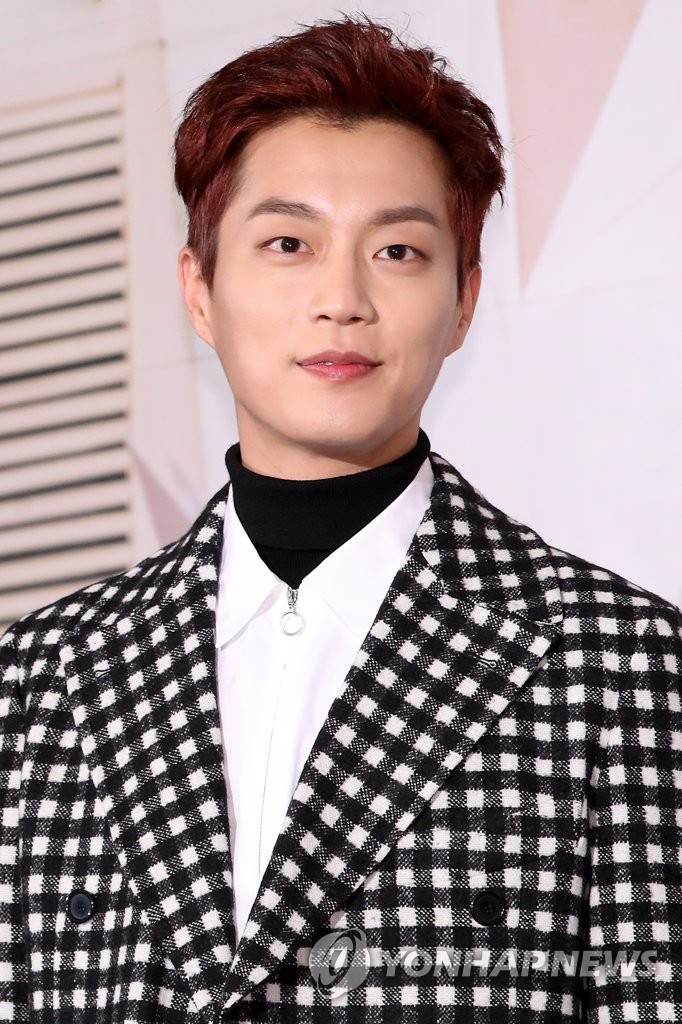 �����T�Ӯ�G��