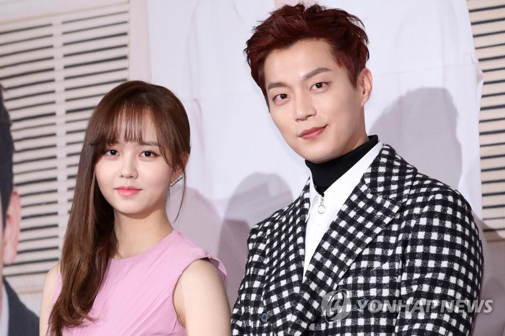 �i��CP���Ҭ������T