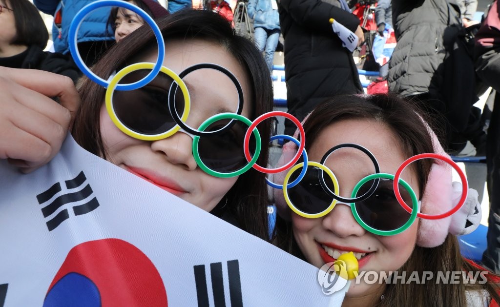 �n���[�������۱l�[�o