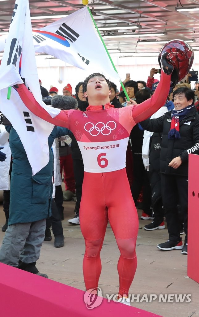 ���۱l�K��