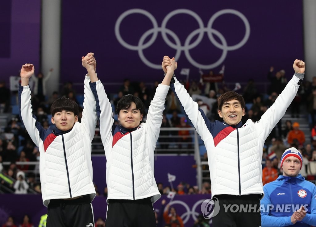 �B�����B��