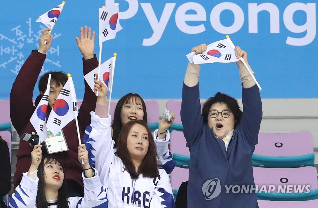 �Ĥ@�ҤH���{�ɳ��U�¥[�o