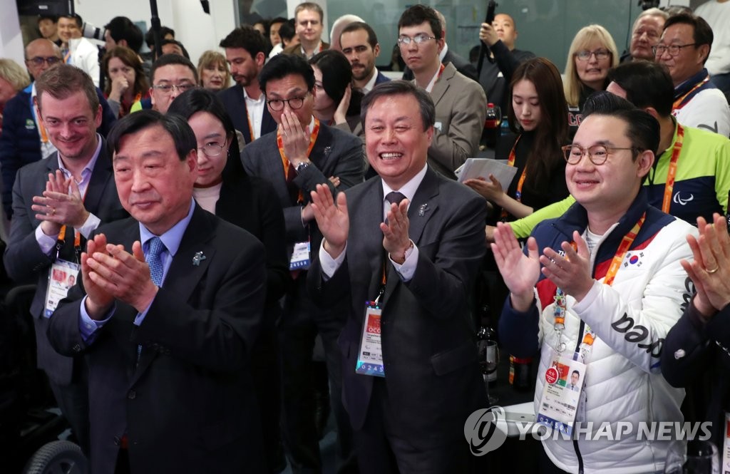 3��13��U�ȡA�������n�����a�n�����]�����ʦb�����n�����a�����|��A�n�������|�[�������x�����ء]�k�G�^�B�����V���|�M�V�ݶ��|�թe�|�D�u�����S�]���@�^�������H�h�X�u���ʡC�]���p���^