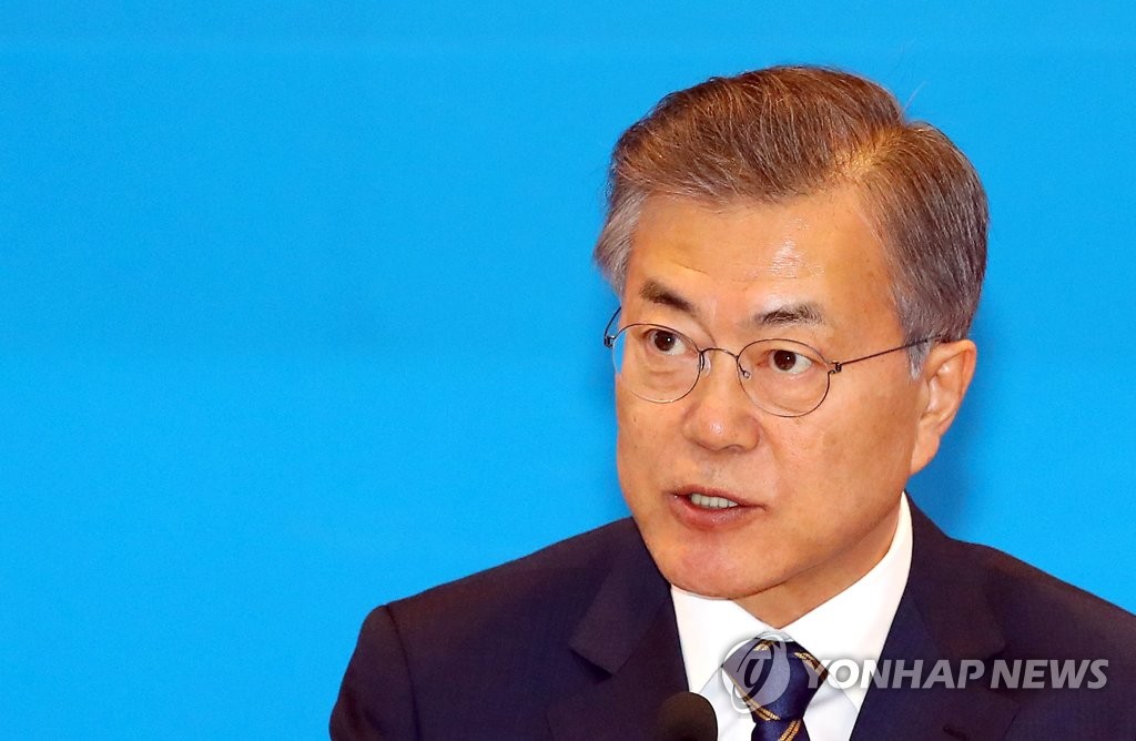 3��19��A�b�����F�������줽�j���|�檺�Ĥ@���F���ﭲ�Բ��|ĳ�W�A�`�Τ�b�G�i��o���C�]���p���^