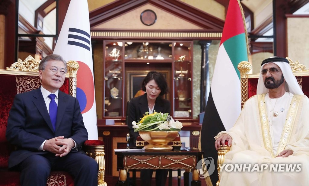 ��b�G�|���}������