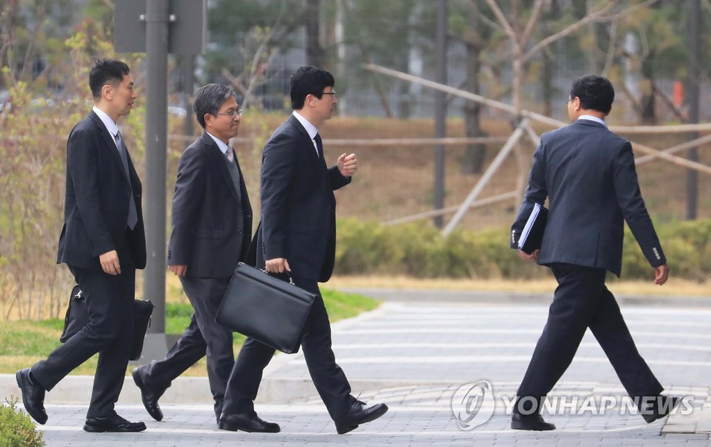 ���ˤ�T�U�e�`�Χ����ըc��