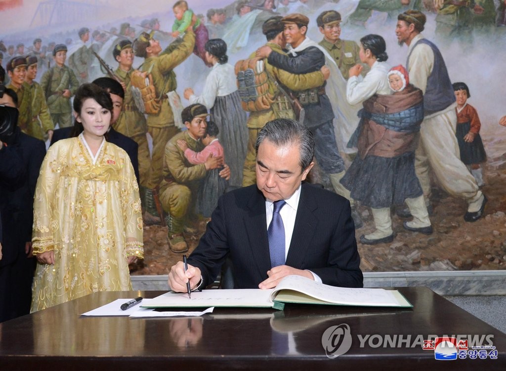 5��2��A�b���A���[�A���ݫe���¤��ͽ˶���m��C�Ϭ����ݦb�d�����W�d���C�Ϥ��ȭ��n���ꤺ�ϥΡA�Y�T����ƻs�C�]���p��/�¤����^