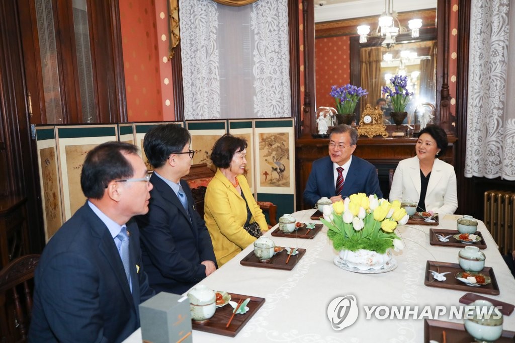 ���a�ɶ�5��22��A�b����ز��y�A�n���`�Τ�b�G�]�k�G�^��ҤH�����Q�k�h�]�k�@�^�X�ݤj���Ұ�n�������]�A�P�P�j���Ұ�ɴ��Q���n�󦹪����ϫ�ǥ�͡C�]���p���^