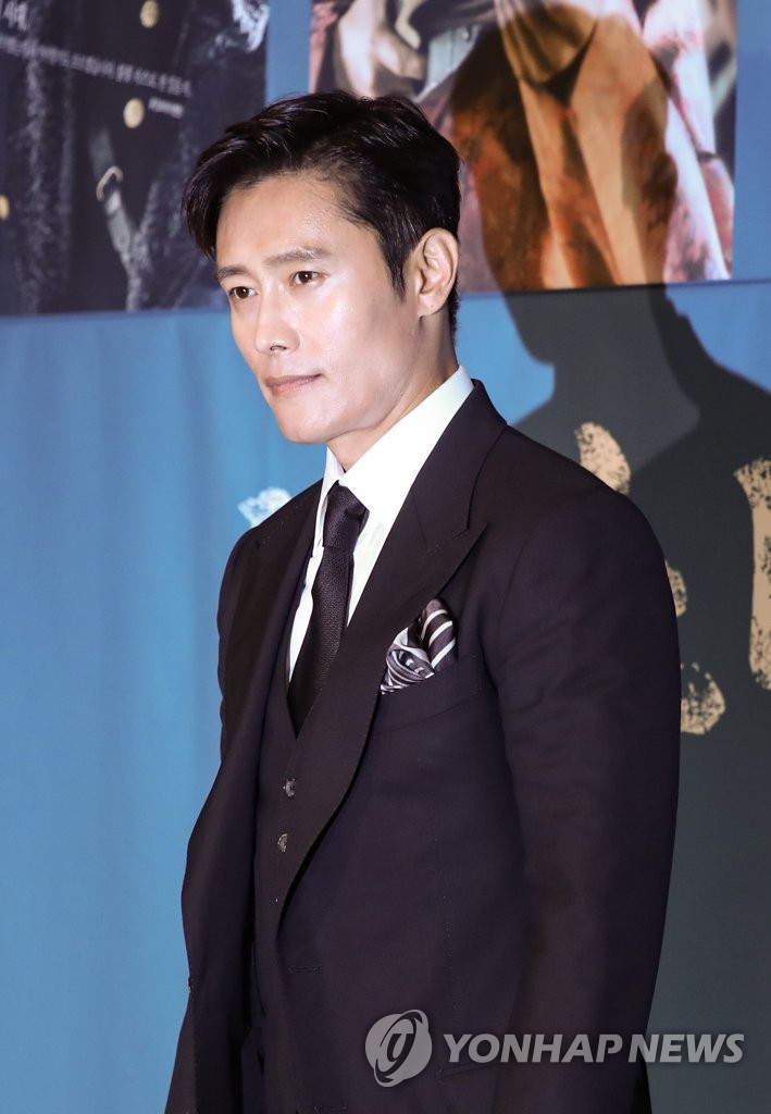 �t��������