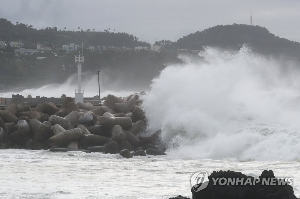 ����w�G���٦{