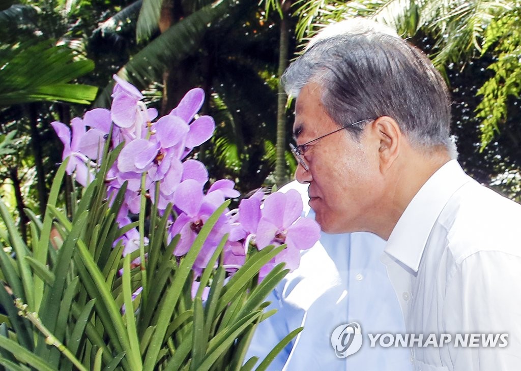 7��12��A�b�s�[�Y�Ӫ���A��b�G�b�P������b�G-�����Q���ᡨ���H���᭻�C�]���p���^