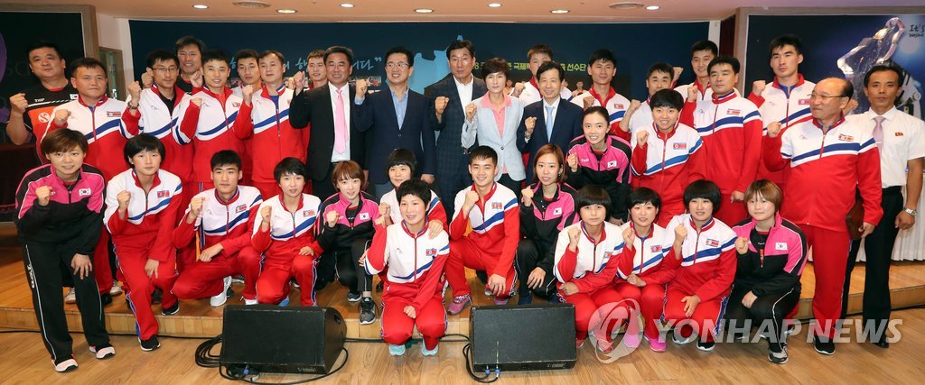 ���¥��y�N���ΦX�v�d��