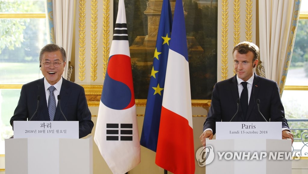 ���a�ɶ�10��15��A�b�k��ھ��A�n���`�Τ�b�G�]���^�M�k���`�ΰ��J�s�b�|�ͫ�@�P�|���O�̡C(���p��)