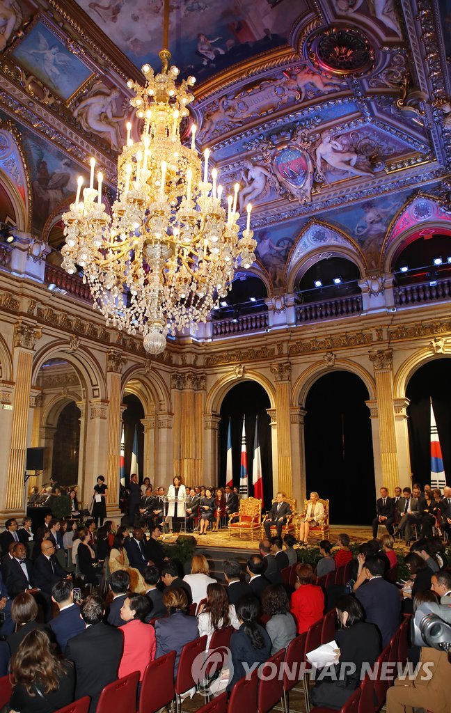 ���a�ɶ�10��16��A�b�ھ����F�U�A�n���`�Τ�b�G�X�u�껫�۫ݷ|�C�]���p���^