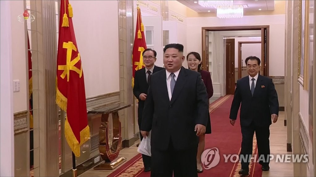 1��1��A�b���[�A���A��ȩe���|�e�����������]�e�ơ^�����˨B�J�Ұ��Ҥ����e���|�j�ӷǳƵo���s�~�P���C�Ϥ��ȭ��n���ꤺ�ϥΡA�Y�T����ƻs�C�]���p��/���A�����q���O�^