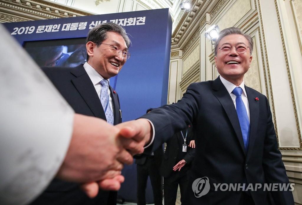 1��10��W�ȡA�b�C�˻O�|��s�~�O�̷|��A��b�G�]�k�^�P�O�̴���P�N�C�]���p���^