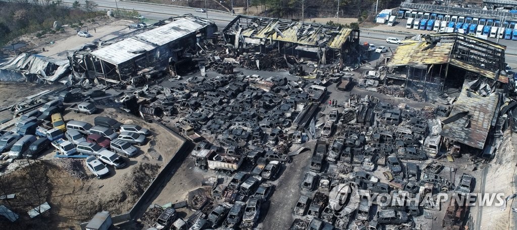 ��ƹϤ��G4��5��W�ȡA�����󥫪��@�B�o�����Q�N��C�]���p���^