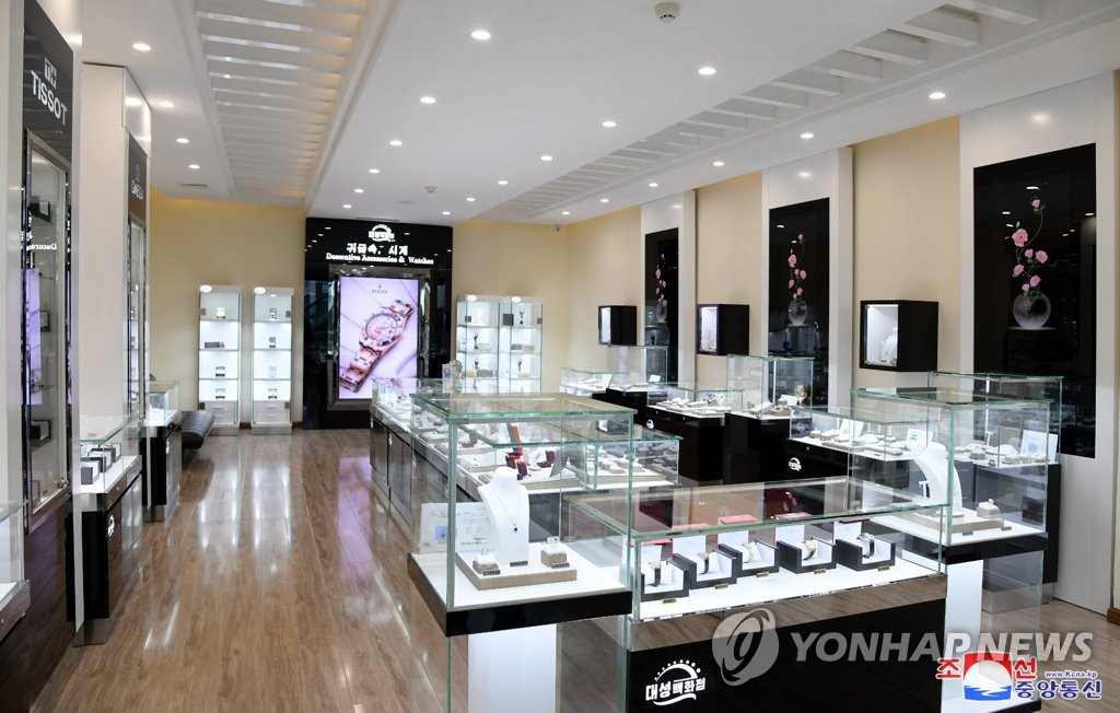 �j���ʳf�ө������d�i�C�Ϥ��ȭ��n���ꤺ�ϥΡA�Y�T����ƻs�C�]���p��/�¤����^