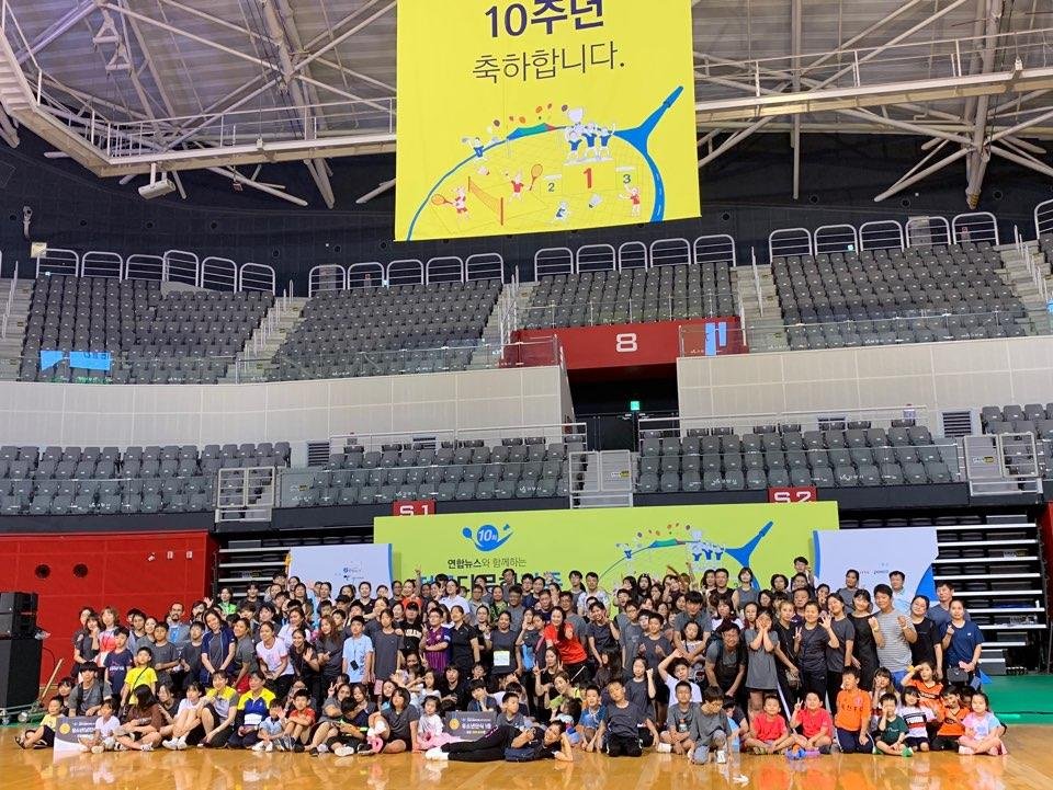 資料圖片:慶祝韓聯社多元文化家庭羽毛球賽十週年 韓聯社