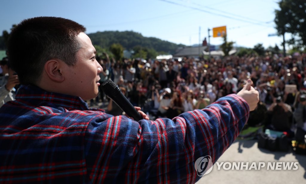 9��30��A�b��󦿭�D���f�p�n�������x��21�v�s�L�����AFTISLAND�������x��b�J��e�V�����D�O�C ���p��