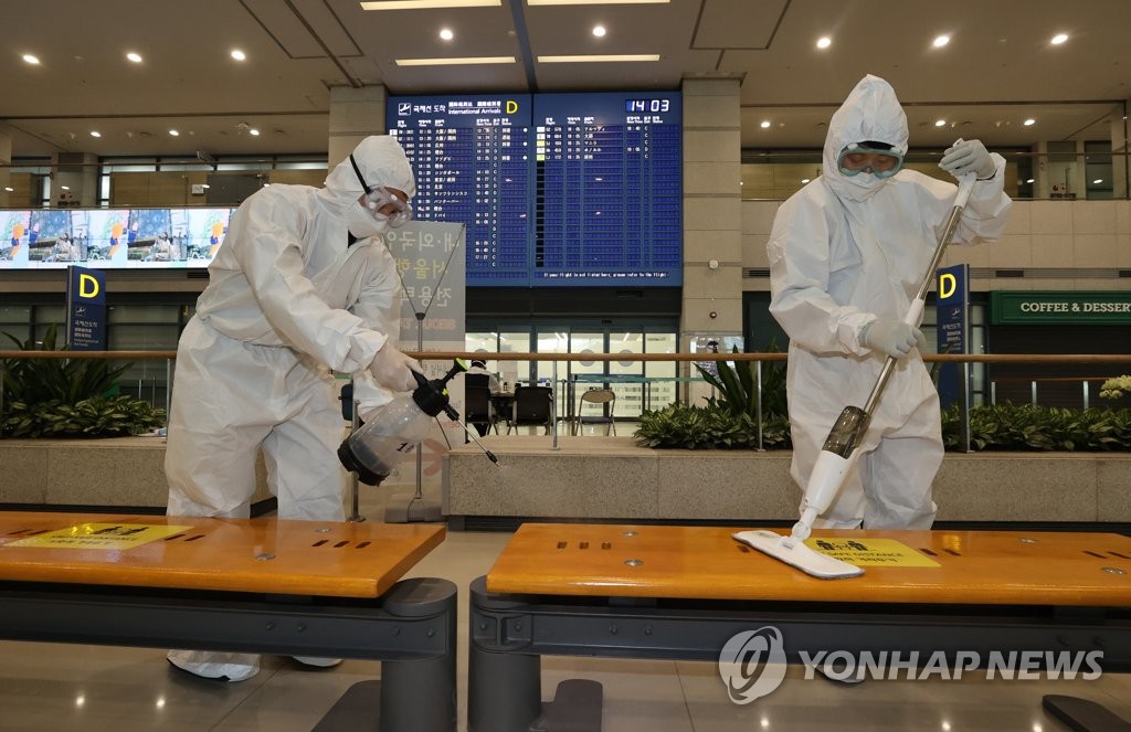 ��ƹϤ��G�b���t�����A���̤H���i�樾�̮��r�C ���p��