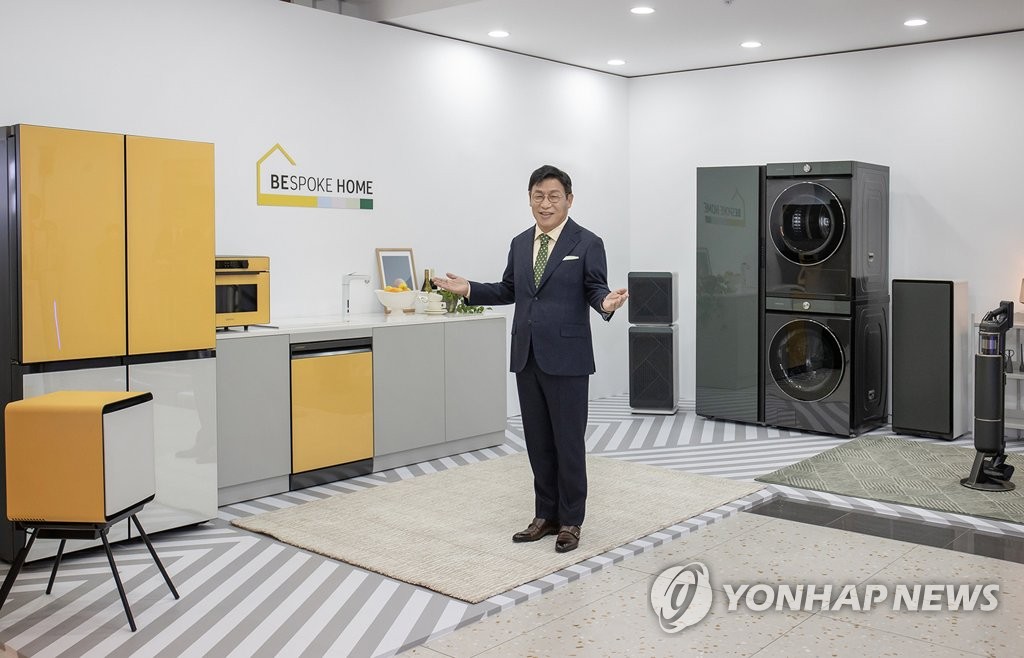 ��ƹϤ��GBESPOKE HOME�t�ܳ��� ���p��/�T�P�q�l�ѹϡ]�Ϥ��Y�T����ƻs�^