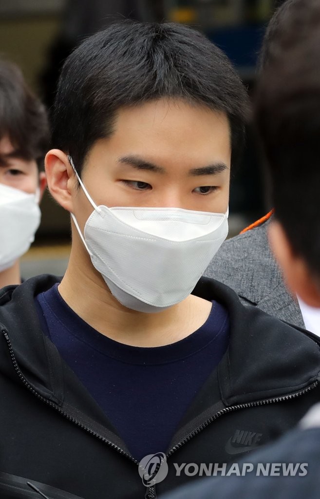 6��11��A�b��������ĵ��p�A�A���D�k���G�����W�ת����äH���ëT�]���^�Q�e�ˡC ���p��