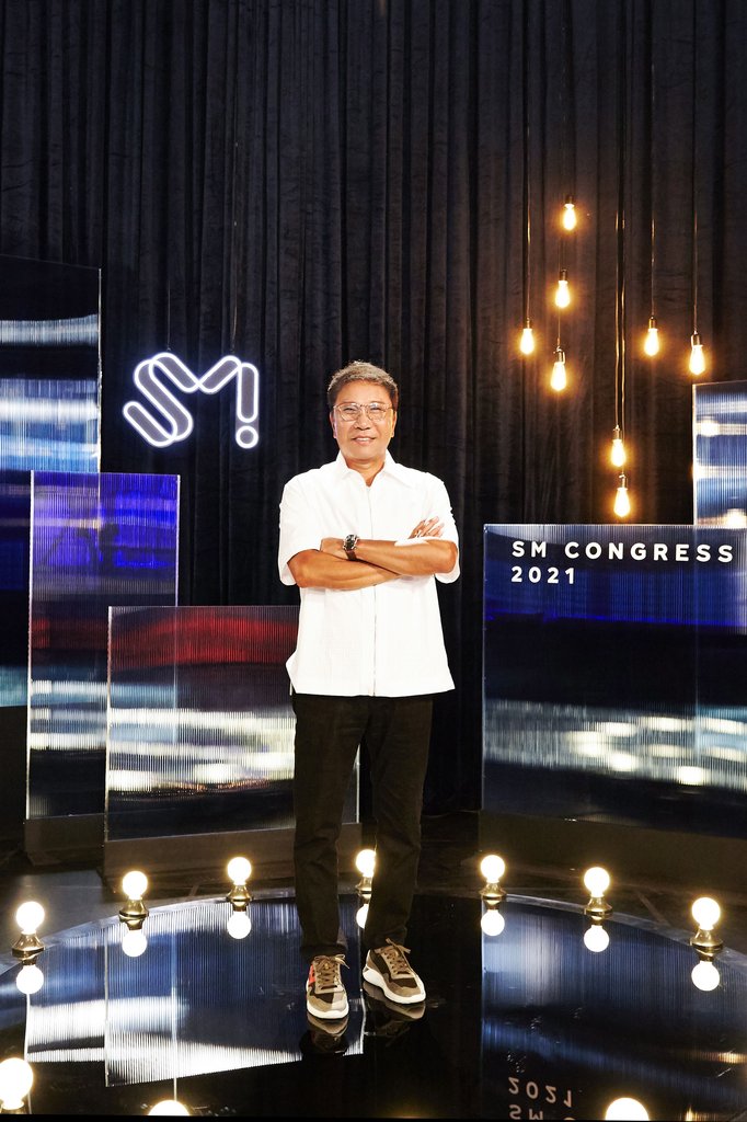 ��ƹϤ��GSM�T���`�s�@�H���q�� SM�T�֨ѹϡ]�Ϥ��Y�T����ƻs�^