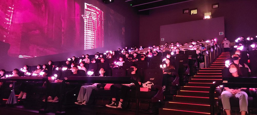 �Ϭ��[���̦b�v�|�[��BLACKPINK�X�D���g�~�����q�v�mBLACKPINK THE MOVIE�n�C ���p��/�P�E�ס]CGV�^�ѹϡ]�Ϥ��Y�T����ƻs�^