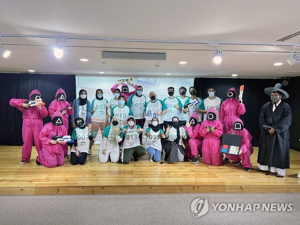 ���a�ɶ�2021�~10��12��A�b���p��������񪺫n����ư|�A�H������`�����@�m�{���C���n�����C���é�ӯd���C ���p��/�n���p���n����ư|�ѹϡ]�Ϥ��Y�T����ƻs�^