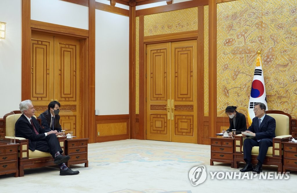 10��15��A�b�C�˻O�A��b�G�]�k�^�������ꤤ�������������·G·�B�����C ���p��/�C�˻O�ѹϡ]�Ϥ��Y�T����ƻs�^