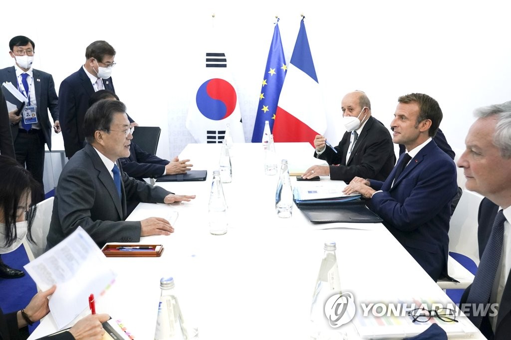 ���a�ɶ�10��30��A�b�q�j�Qù���A�n���`�Τ�b�G�P�k���`�ΰ��J�s�|�歺���|�͡C ���p��