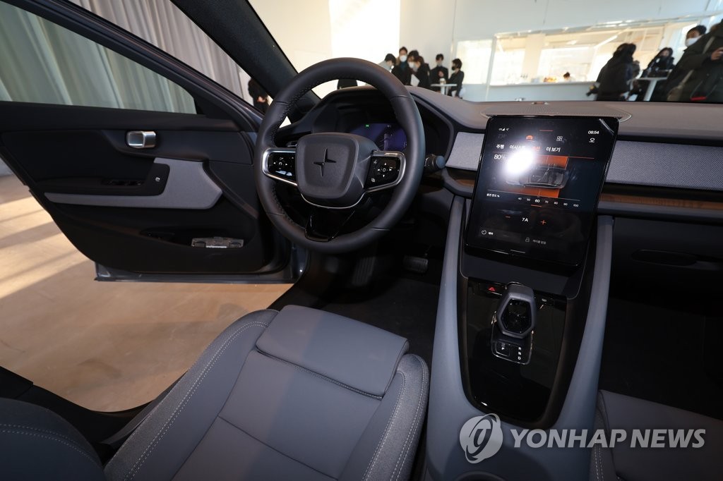 ���P2�]Polestar 2�^���� ���p��/���P�n���ѹϡ]�Ϥ��Y�T����ƻs�^