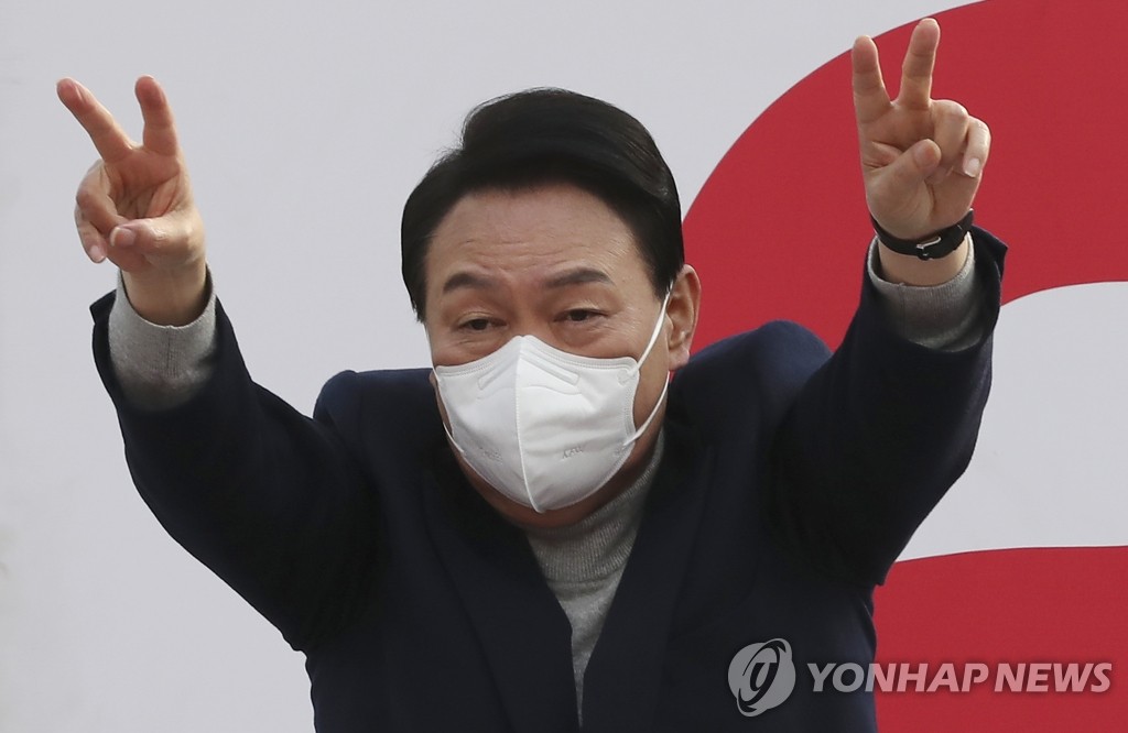 3��7��A�b�ʽB�w�s���ȶ�Ϧw�s��Ƽs���A����O�q�`�έԿ�H�������I�~����䴩�ۤv�C ���p��/��|��v�O�̹Ψѹϡ]�Ϥ��Y�T����ƻs�^