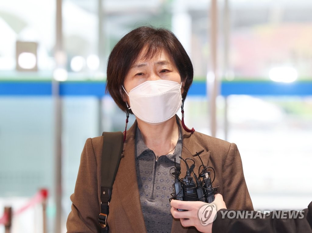 ��ƹϤ��G���ҳ����x�Q���W�H���M�u ���p��