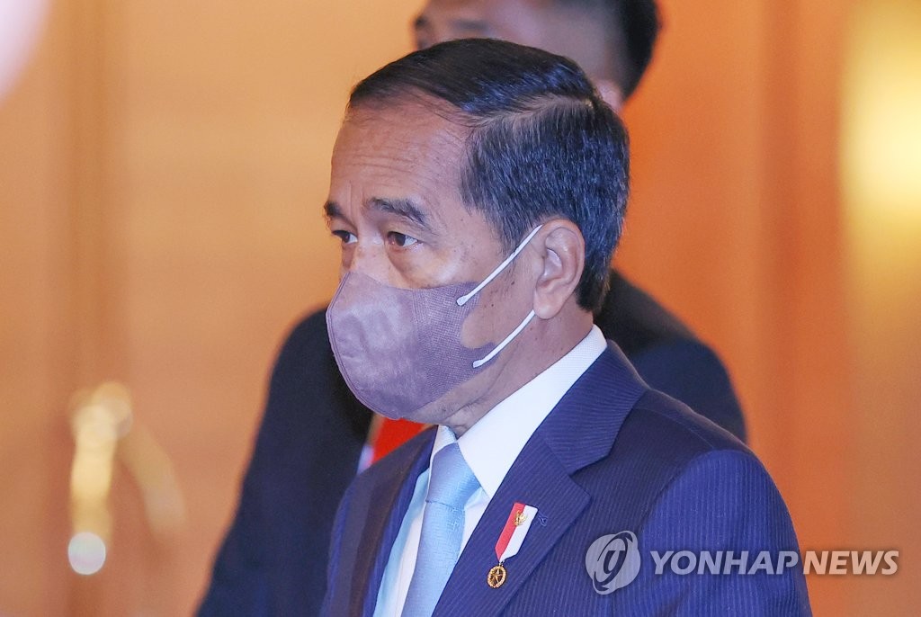 ��ƹϤ��G7��28��A�b��󭺺������ϼ֤Ѱs���A���b�X�����L���`�Φ���·���h�h�X�u�L���`�Τ������~�a���y�ͷ|�C ���p��